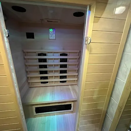 Dom Na Karkonoskiej *