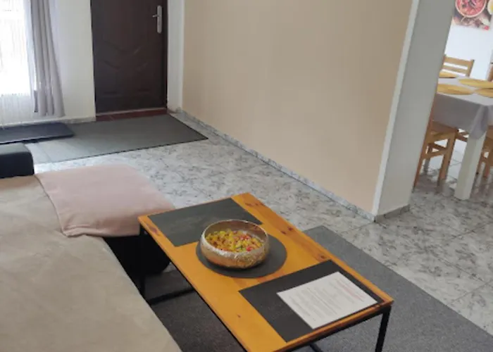 Dom Na Karkonoskiej * קרפאז'